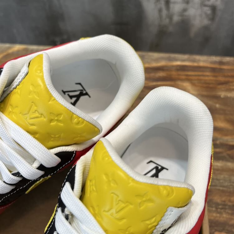 LOUIS VUITTON X NIKE AIR FORCE 1 LOW-TOP SNEAKERS IN MULTICOLOR - LVS118