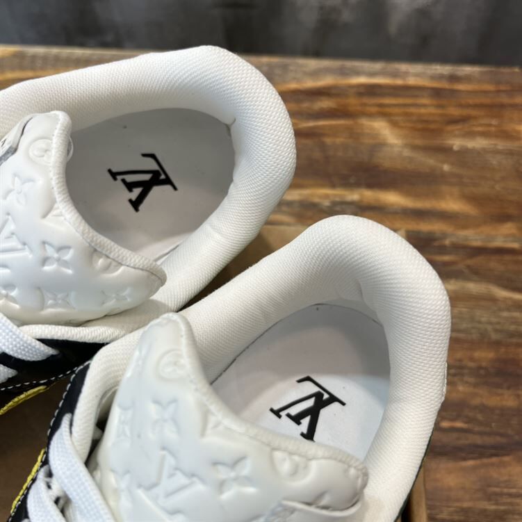 LOUIS VUITTON X NIKE AIR FORCE 1 LOW-TOP SNEAKERS IN YELLOW AND GREEN - LVS119