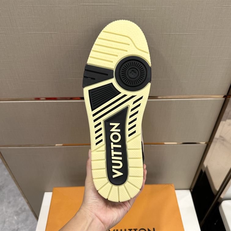 LOUIS VUITTON X NIKE TRAINER SNEAKERS - LVS196