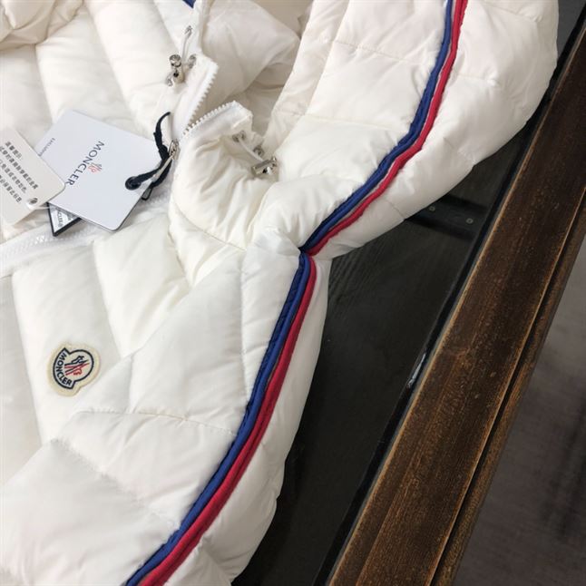 MONCLER AGOUT QUILTED SHELL JACKET - MC070