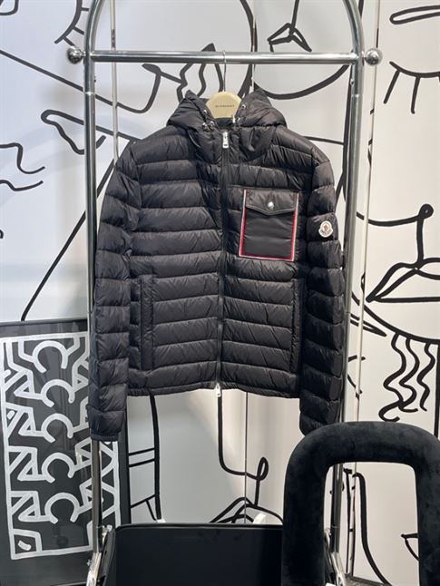 MONCLER BLACK LIHOU DOWN JACKET - MC079