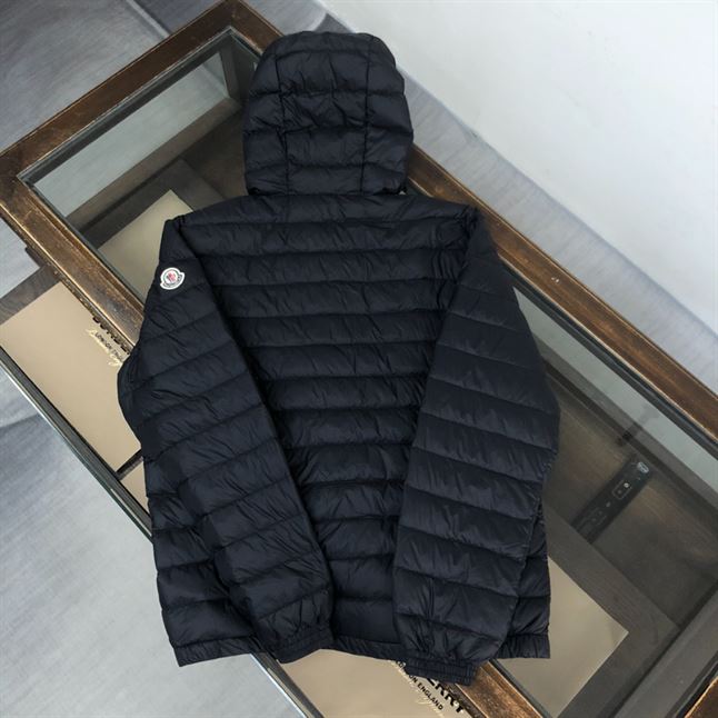 MONCLER BLACK PUFFER HOODED JACKET - MC071