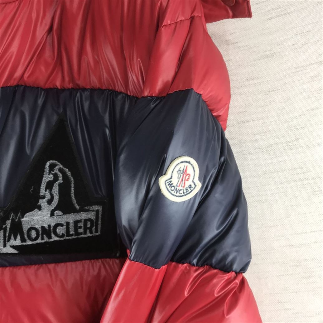MONCLER COAT - MC118