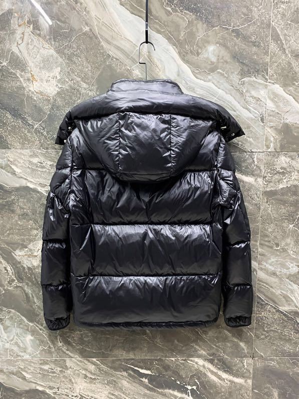 MONCLER COAT - MC122