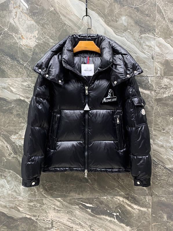 MONCLER COAT - MC122