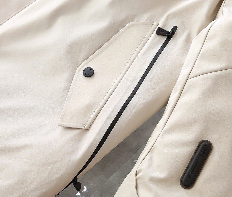 MONCLER COAT - MC135