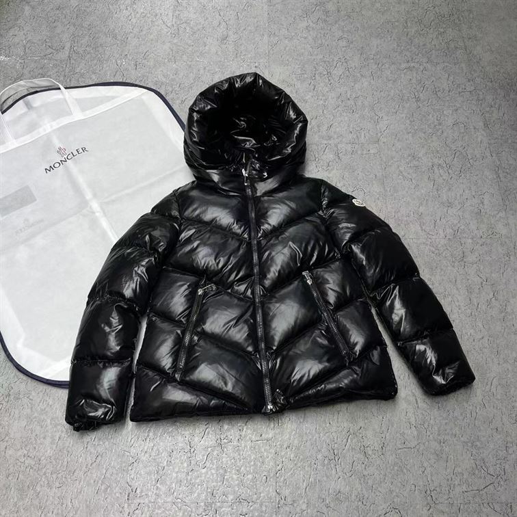 MONCLER COAT FOR MEN - MC005