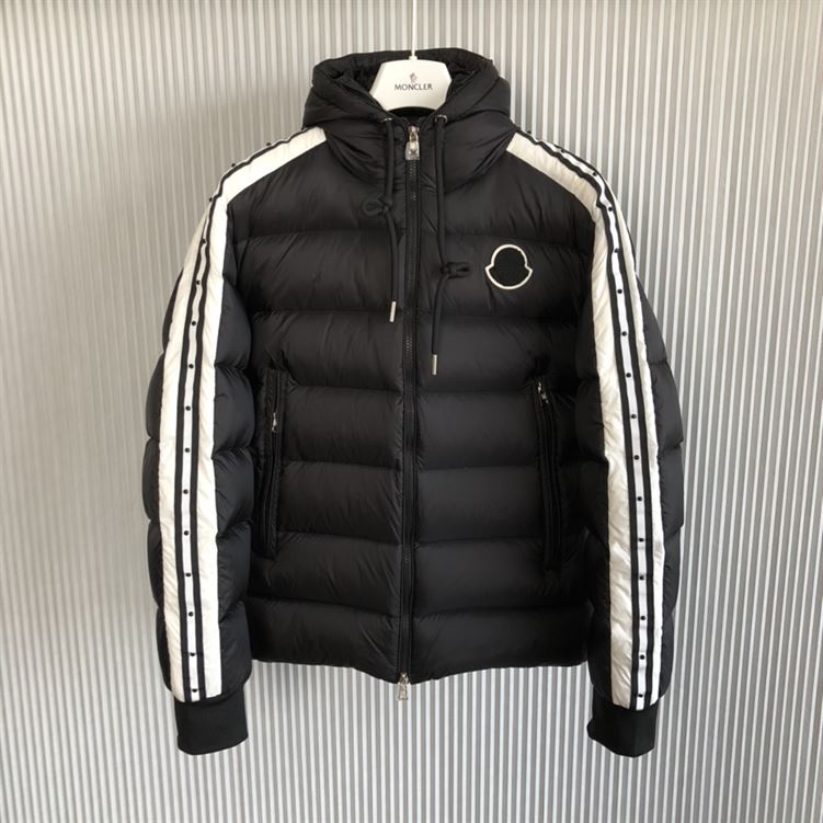 MONCLER COAT FOR MEN - MC011