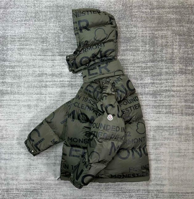 MONCLER DOWN JACKET - MC024