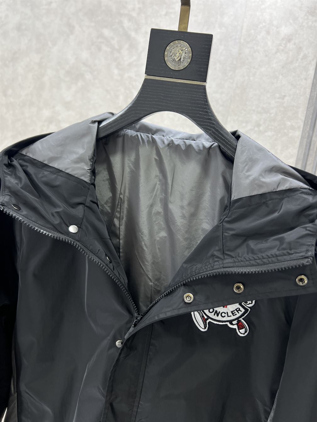 MONCLER GUIERS RAIN JACKET - MC099