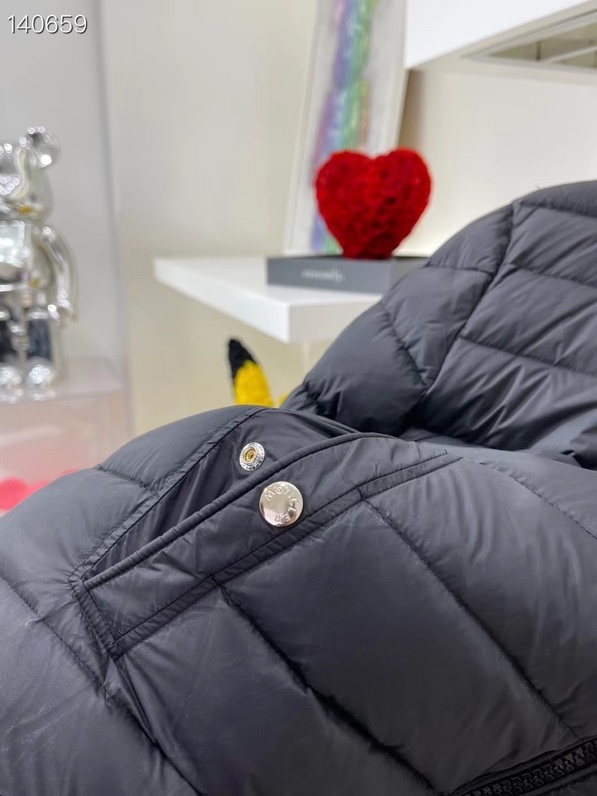 MONCLER JACKET - MC110