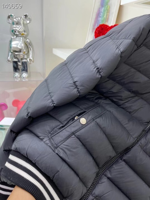 MONCLER JACKET - MC110