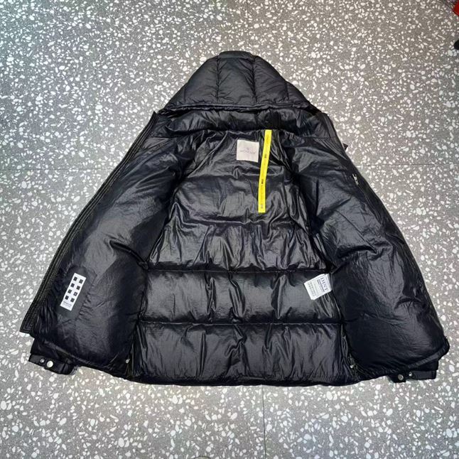 MONCLER JACKETS - MC038