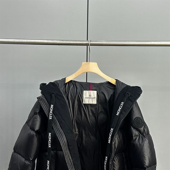 MONCLER JACKETS - MC055