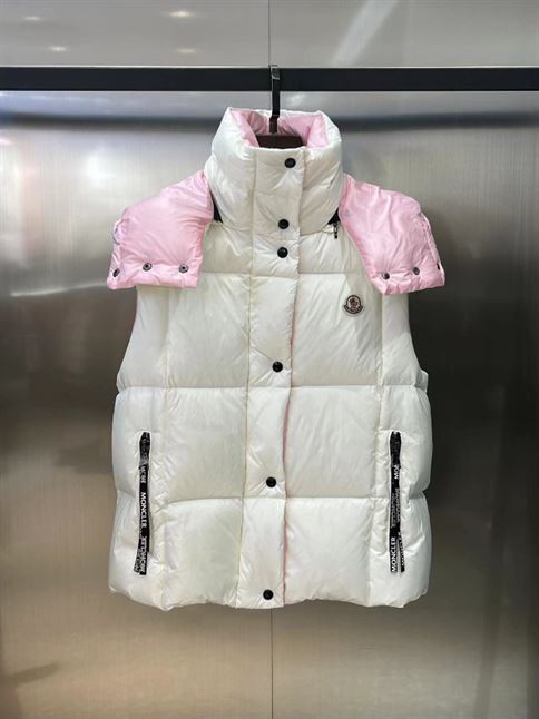 MONCLER LUZULE DOWN GILET - MC062