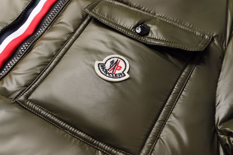 MONCLER MONTBELIARD SHORT DOWN JACKET BROWN - MC104