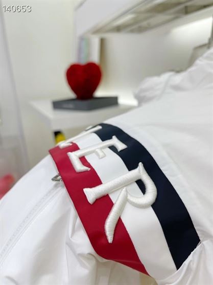 MONCLER OLARGUES HOODED DOWN JACKET - MC113