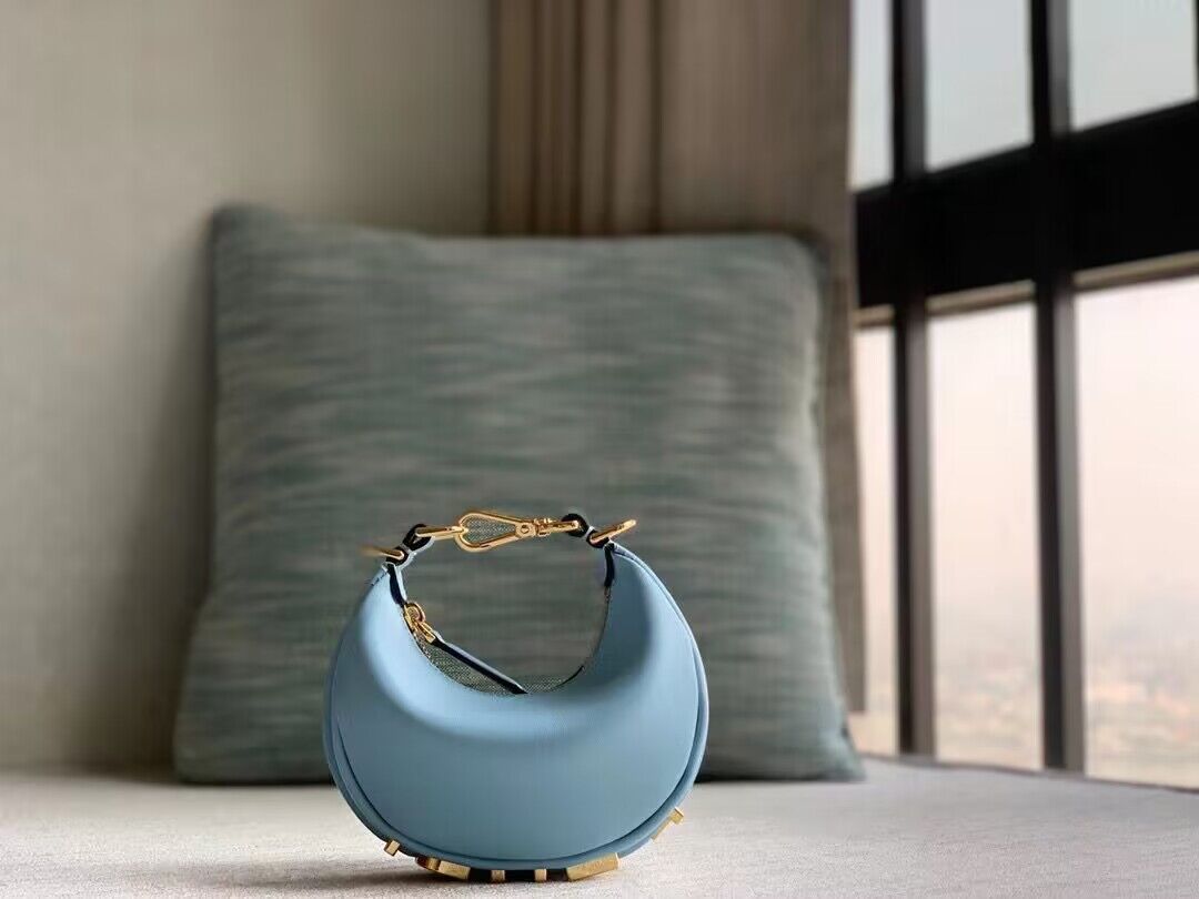 NANO FENDYGRAPHY BLUE LEATHER CHARM