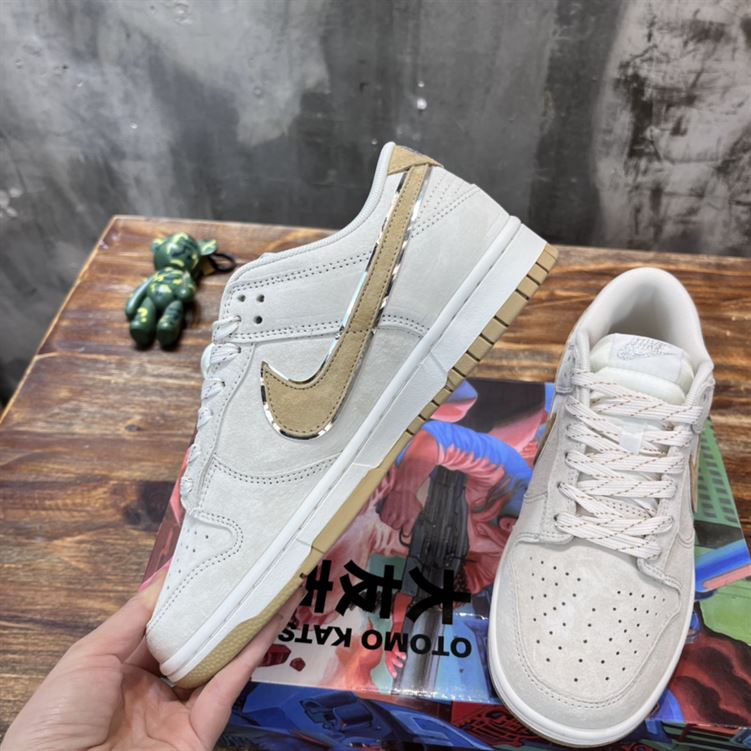 NIKE SB DUNK LOW SNEAKER - NSN004