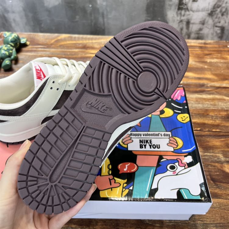 NIKE SB DUNK LOW SNEAKER - NSN017