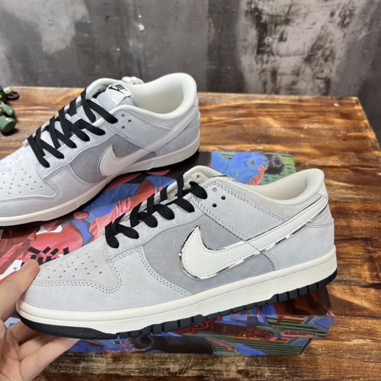 NIKE SB DUNK LOW SNEAKER - NSN023