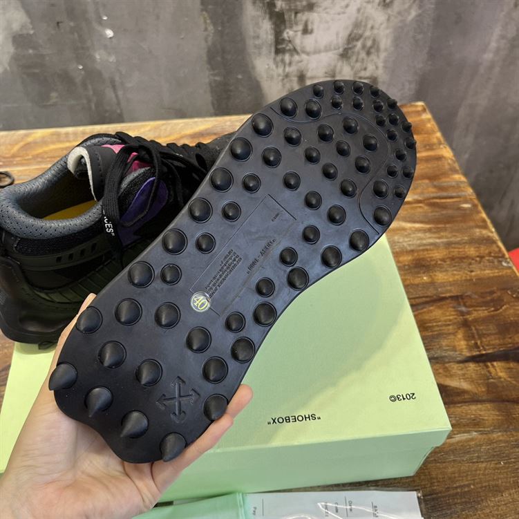 OFF-WHITE ODSY 1000 SNEAKERS - OFW047