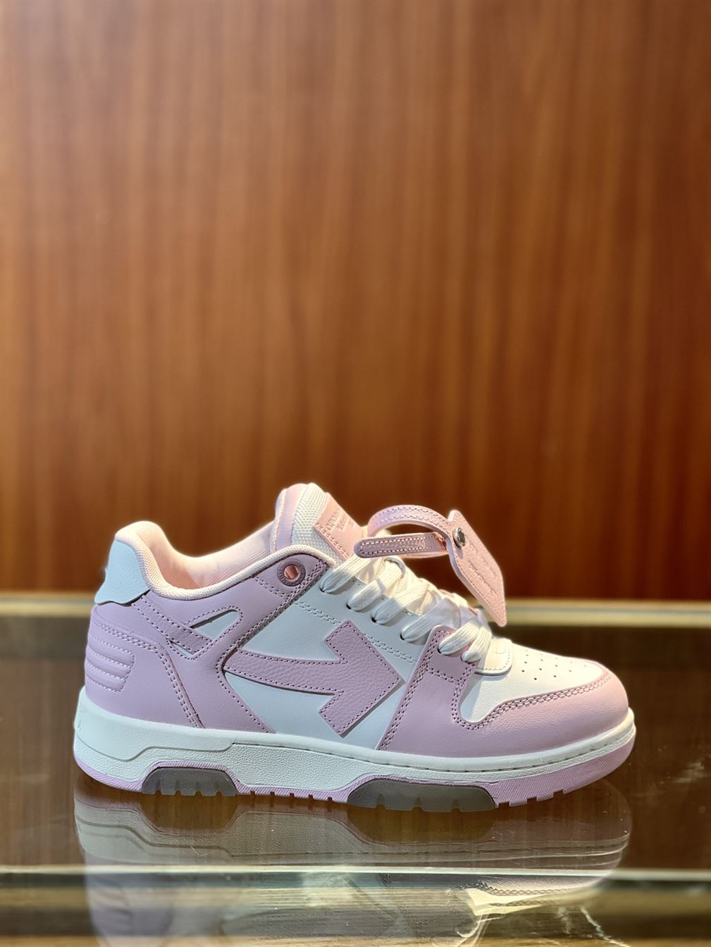 OFF-WHITE OUT OF OFFICE OOO BLACK WHITE PINK - OFW026