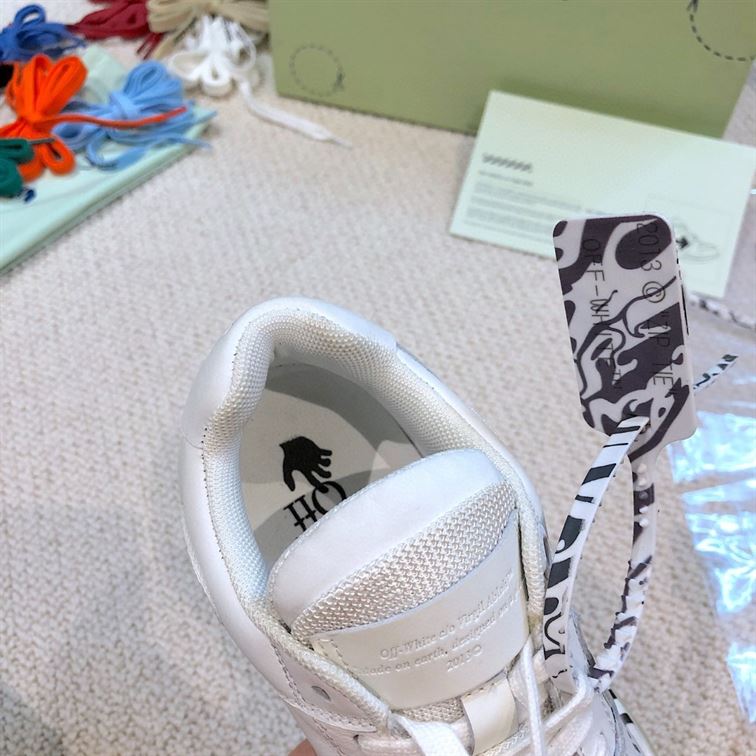 OFF-WHITE OUT OF OFFICE "OOO" SNEAKERS - OFW002
