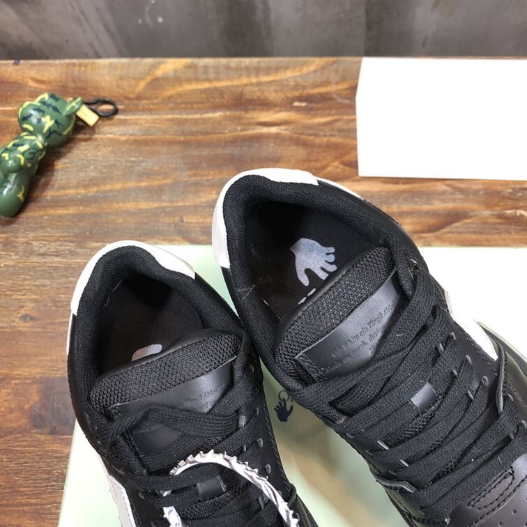 OFF-WHITE OUT OF OFFICE "OOO" SNEAKERS - OFW003