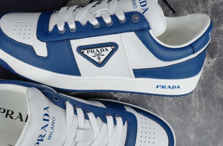 PRADA DOWNTOWN LEATHER SNEAKERS - PRS070