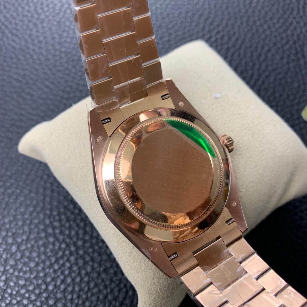 Rolex Oyster Everose gold