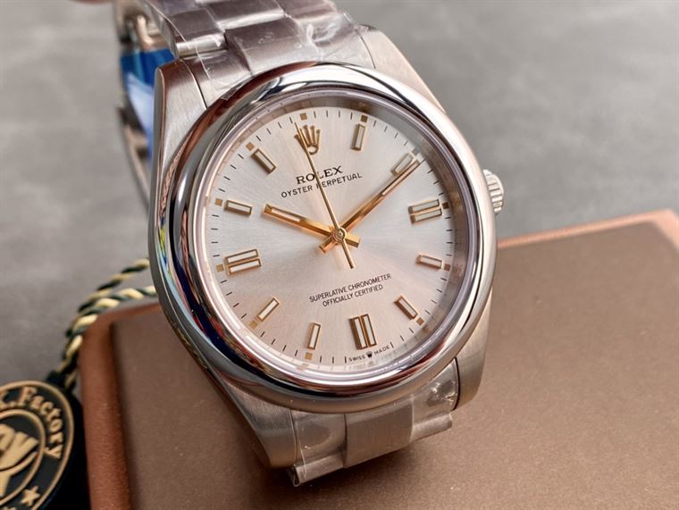 ROLEX OYSTER PERPETUAL 41MM