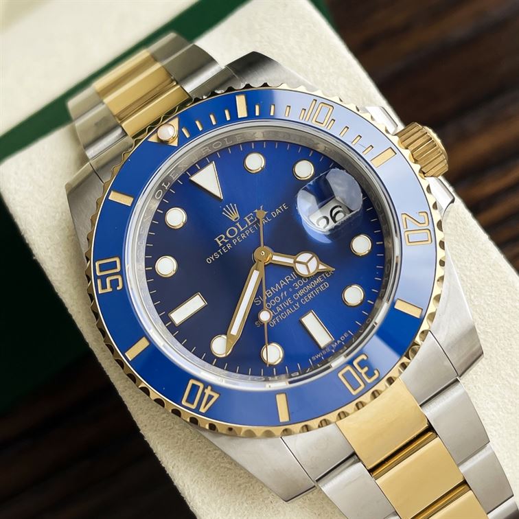 ROLEX SUBMARINER DATE