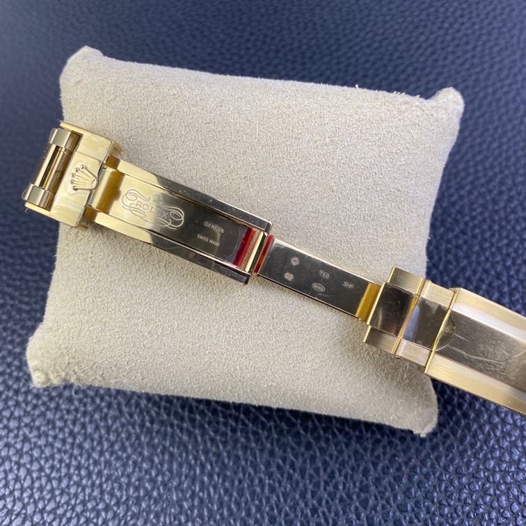 ROLEX SUBMARINER DATE WATCH