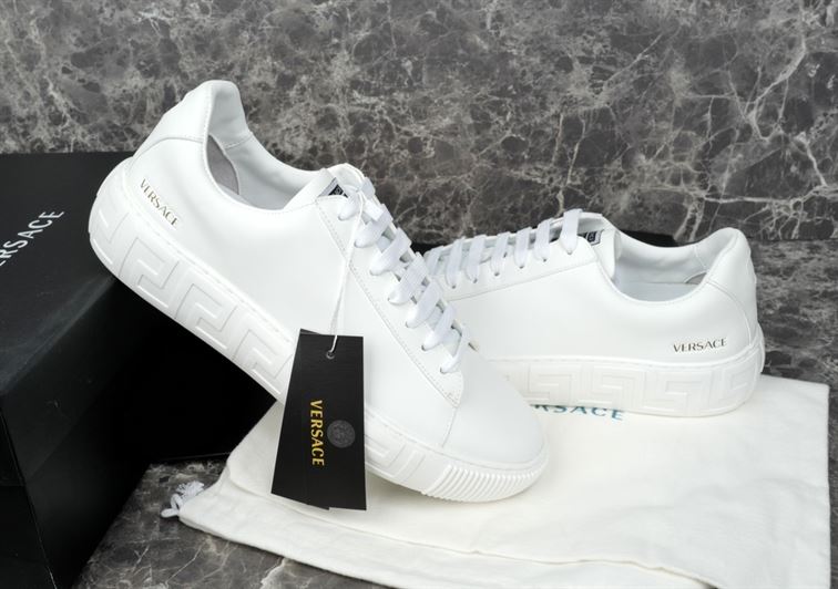 VERSACE GRECA SNEAKERS IN WHITE - VSS013