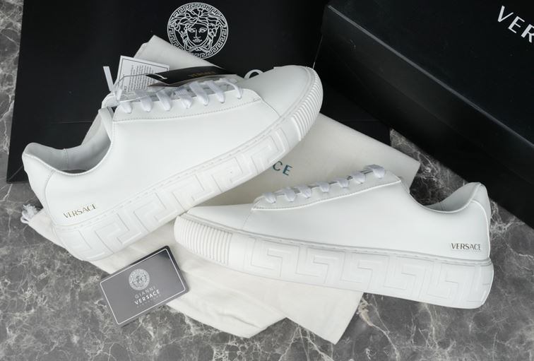 VERSACE GRECA SNEAKERS IN WHITE - VSS013