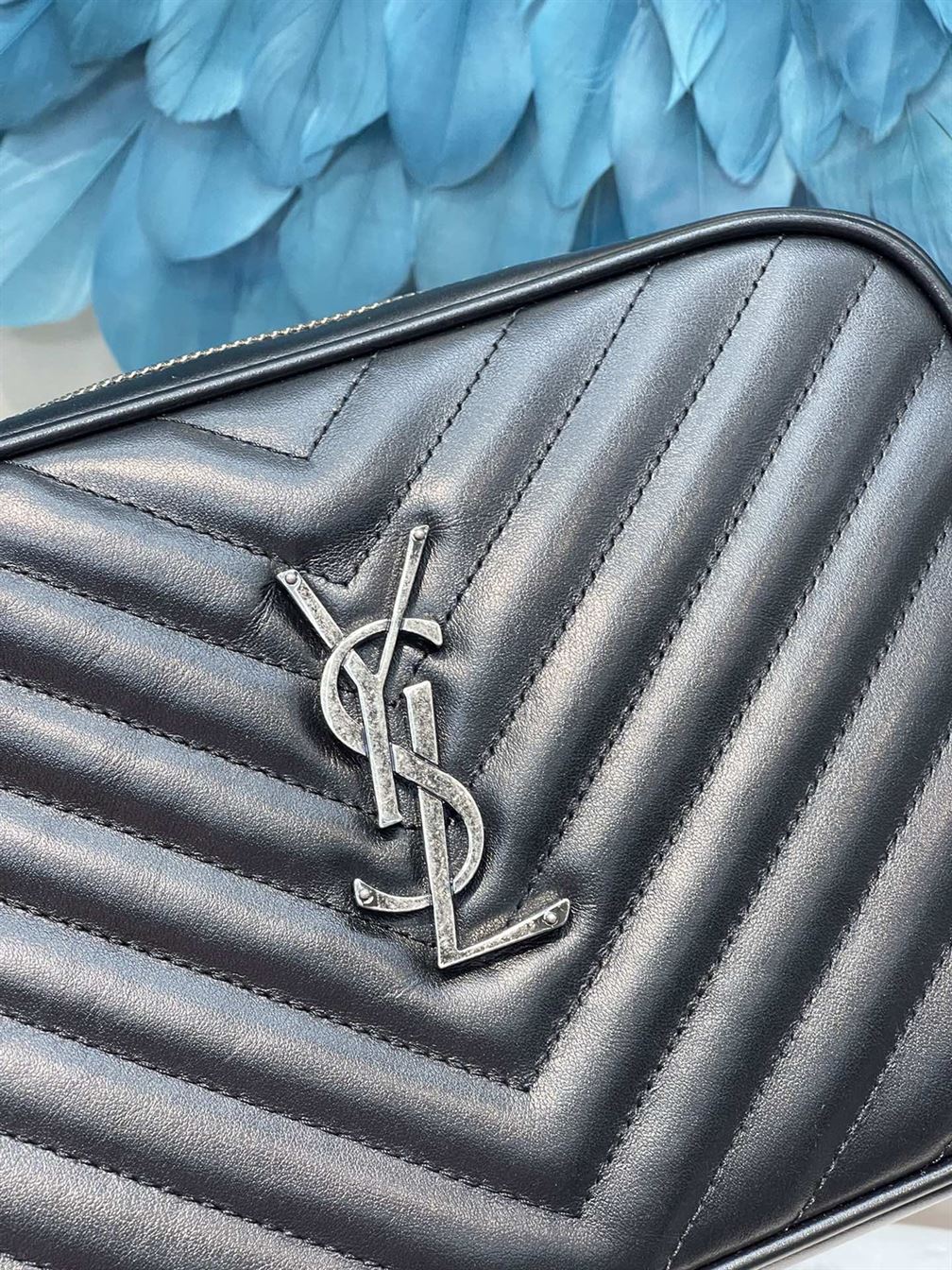 YSL LOU CAMERA BAG IN QUILTED LEATHER