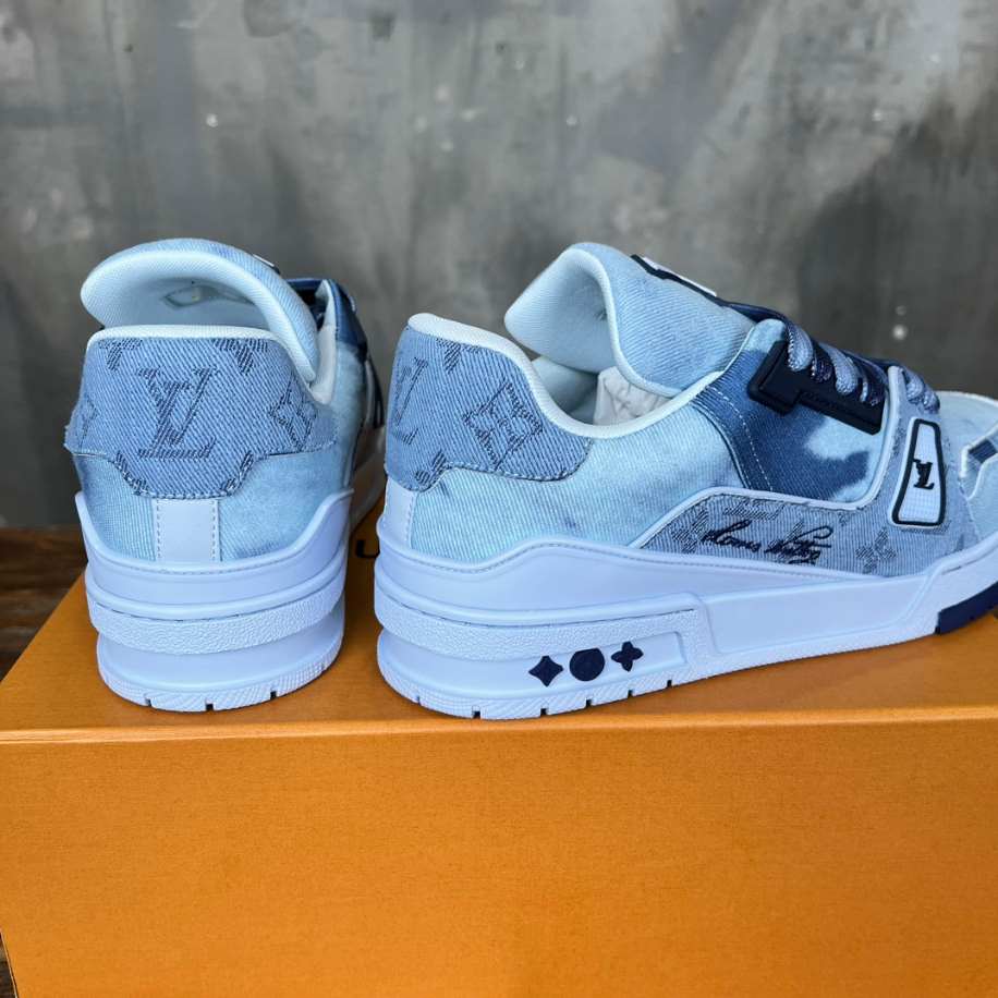 LV Trainers Bleached Monogram Blue Sneaker - LVS203