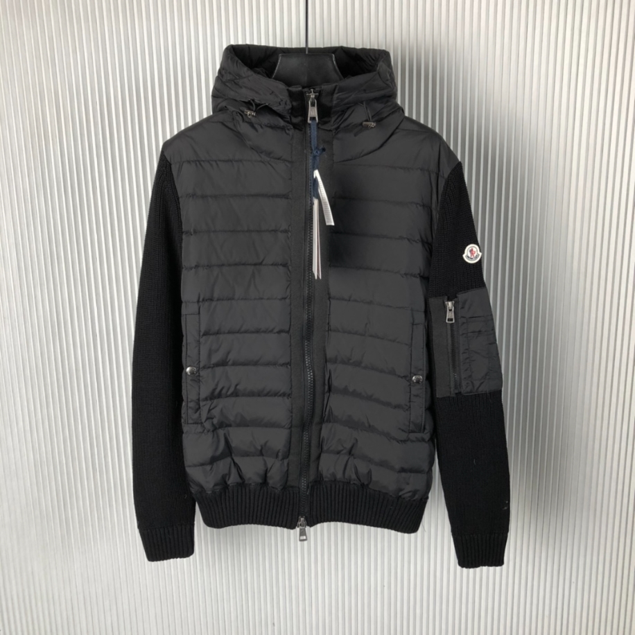 MONCLER Maglione Tricot Hooded Down Knit Jacket Coat - MC141