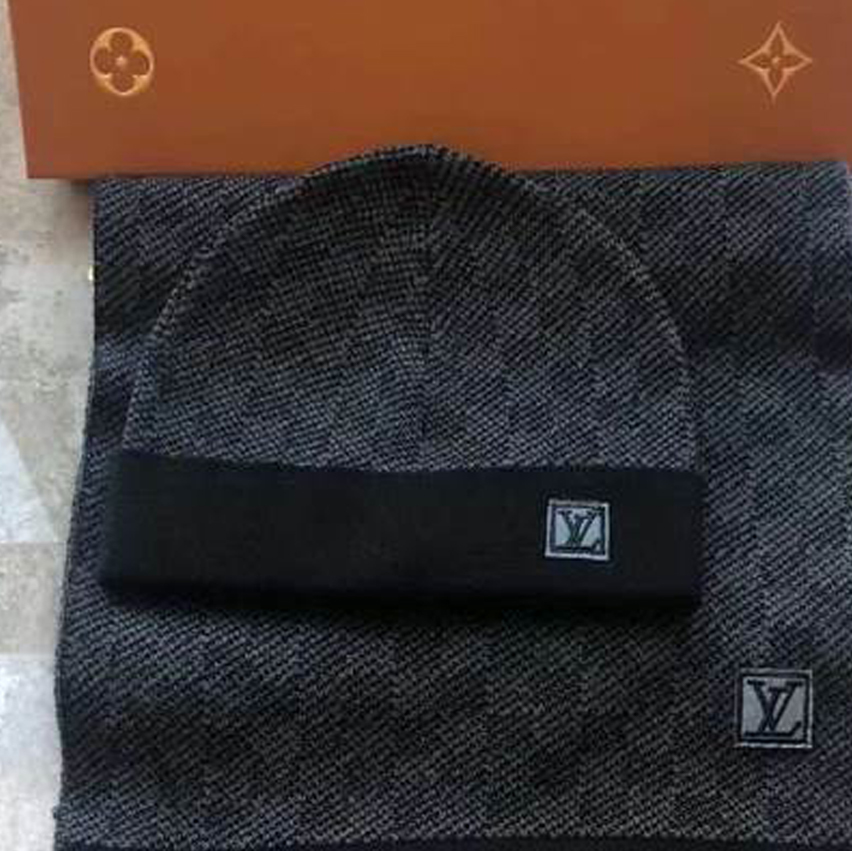 Louis Vuitton Beanie Monogram Grey Hats - LVC015