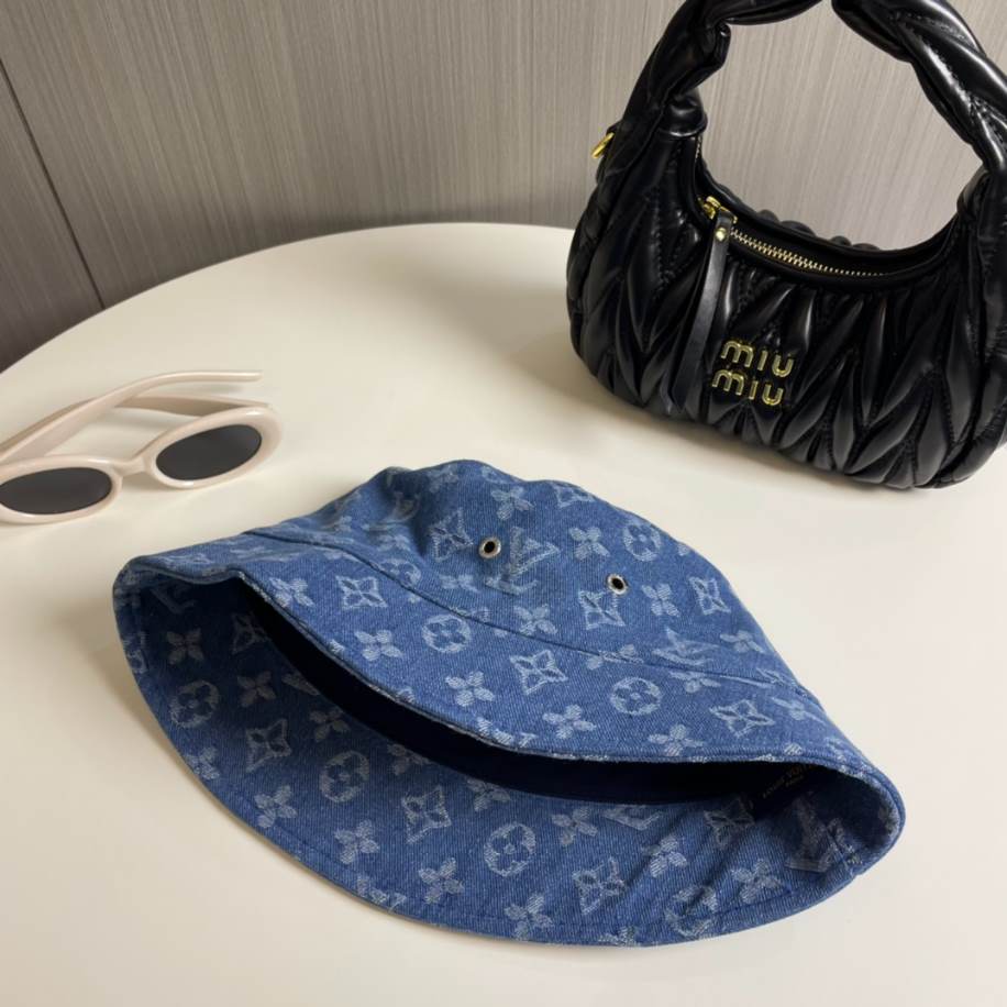 Louis Vuitton Monogram Blue Hats - LVC005