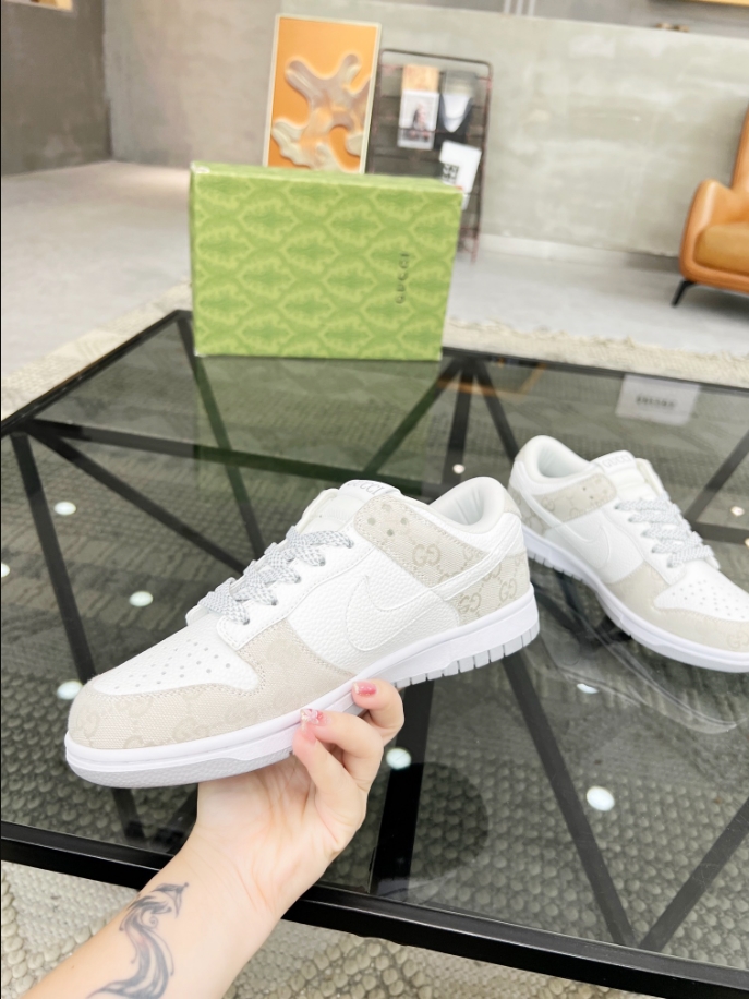 Gucci White Beige Sneaker - GCC160