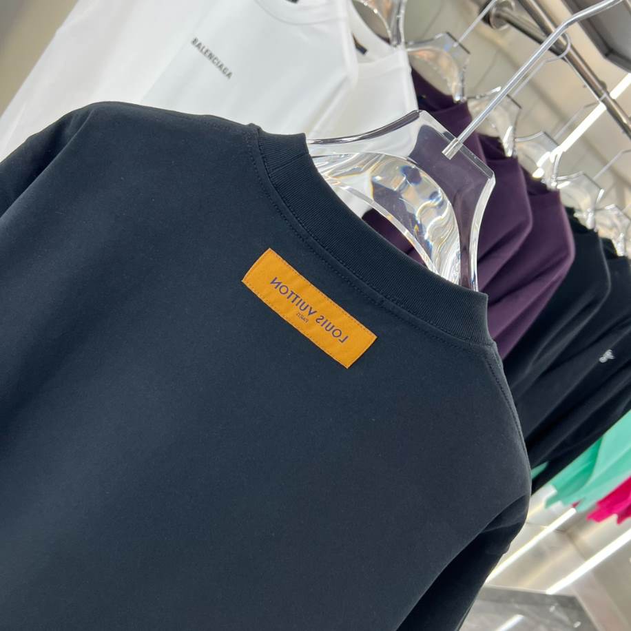 Louis Vuitton Grey Short Sleeve Shirt - LVTS078