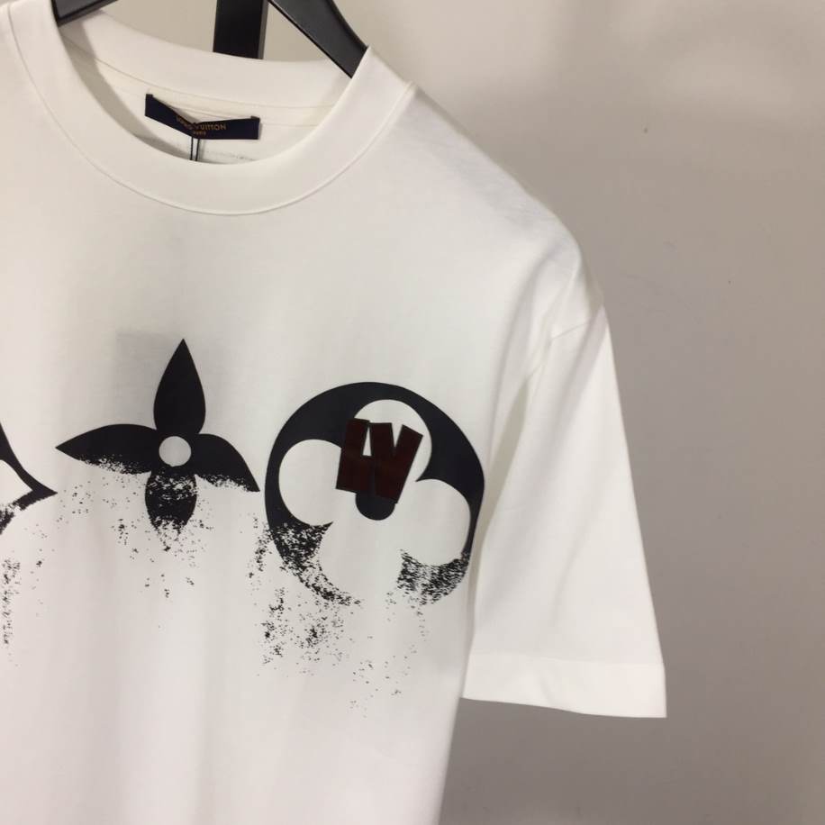 Louis Vuitton White Short Sleeve Glitter Monogram Logo Shirt - LVTS080