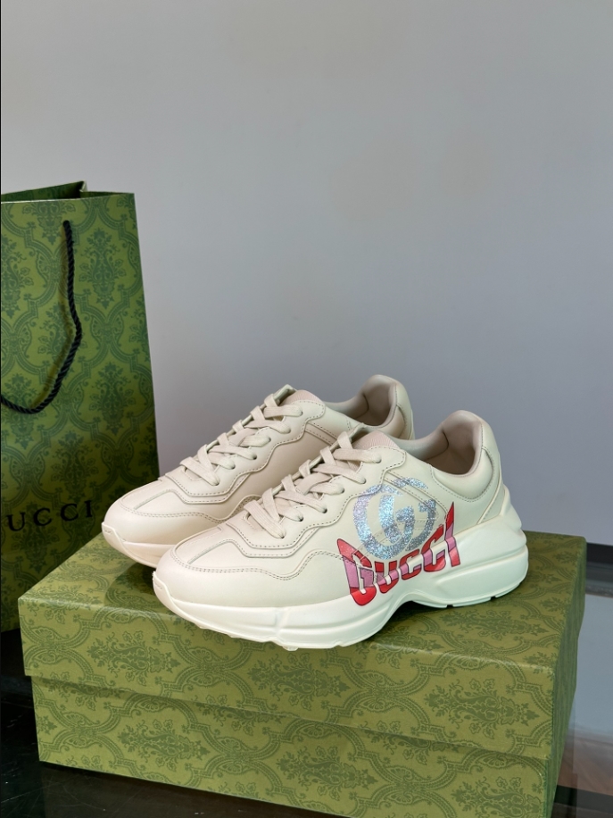Gucci Ivory Leather Double G Sneaker - GCC175