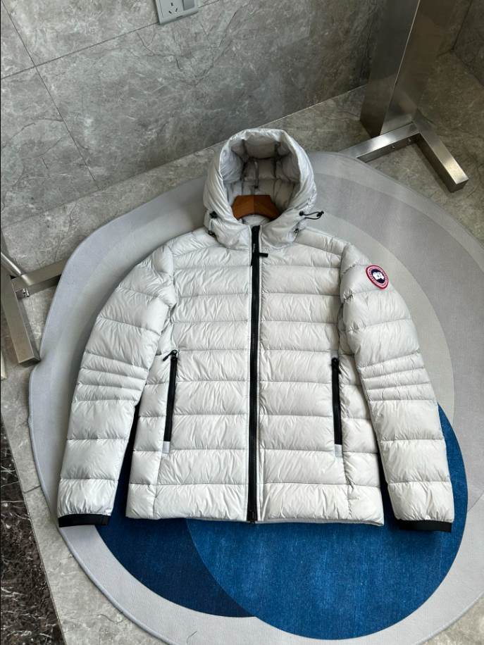 Canada Goose White Gray Crofton Down Jacket - CN34