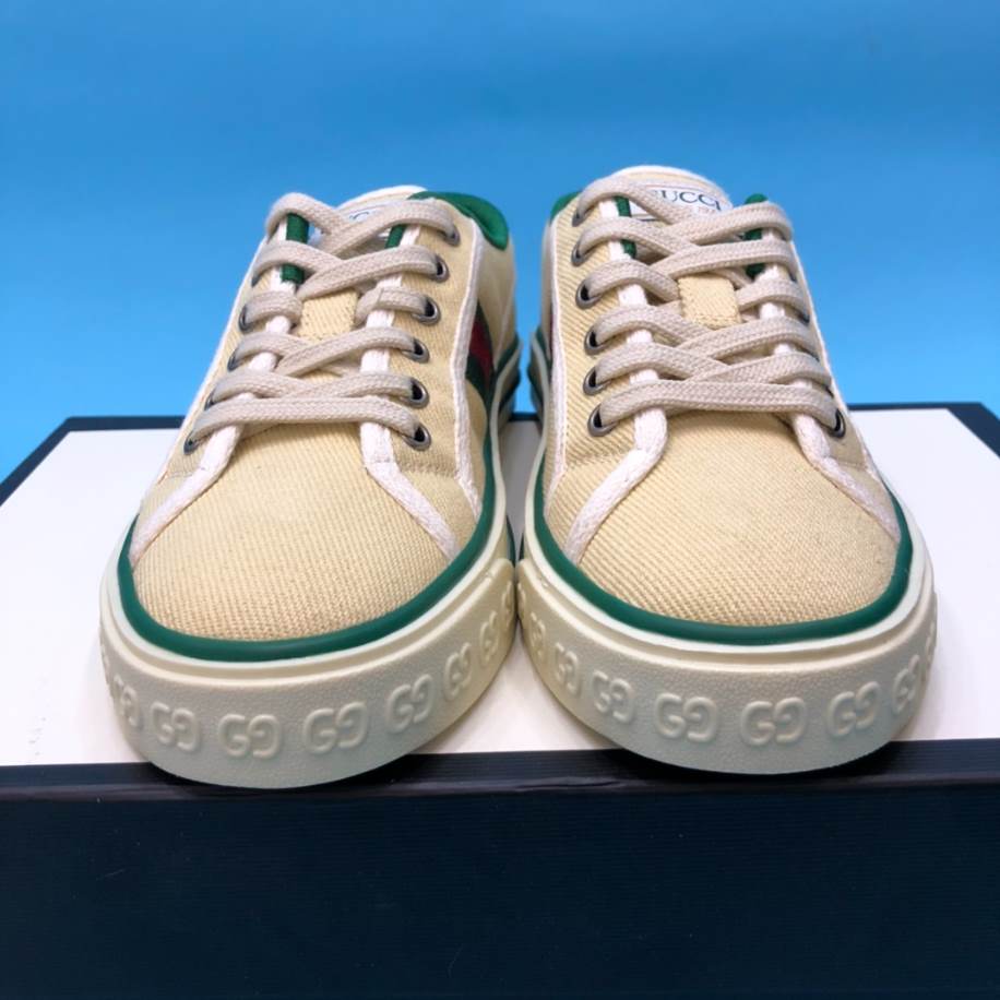 Gucci Off The Grid Butter Beige Sneakers - GCC184