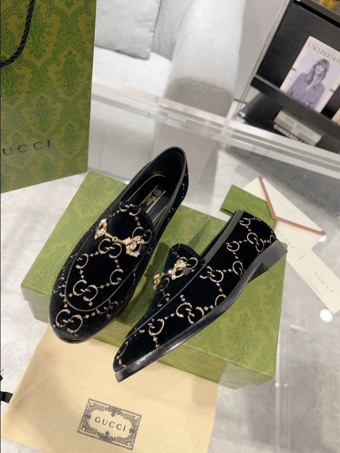 Gucci Horsebit Princetown Black Leather Loafer - GL074