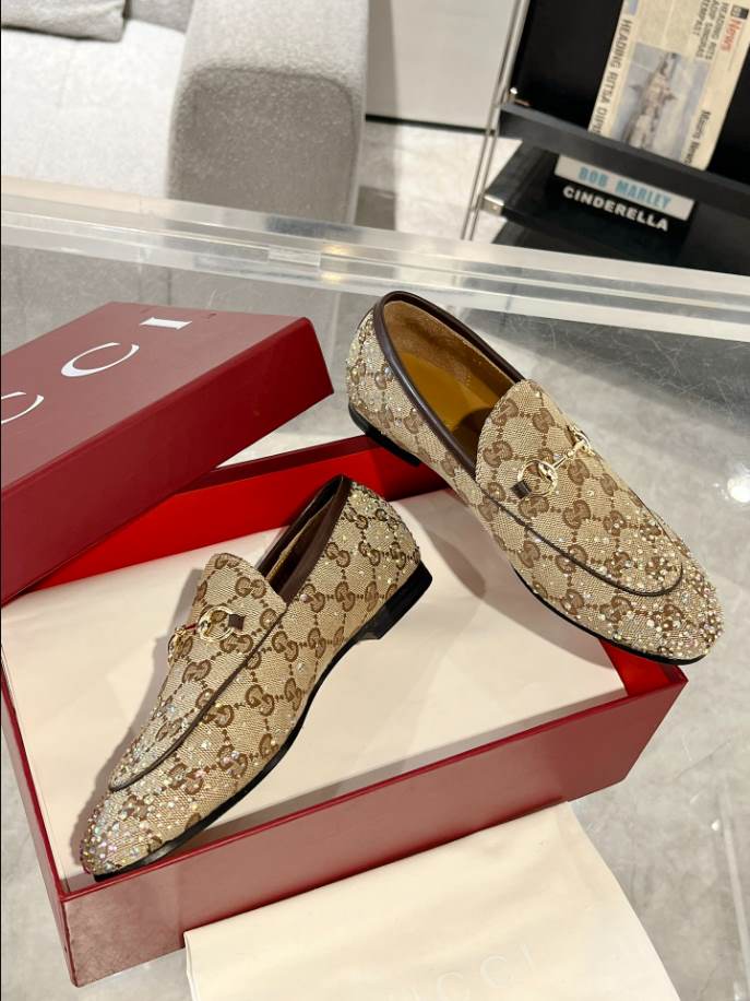 Gucci Jordaan Light Beige Loafer - GL061