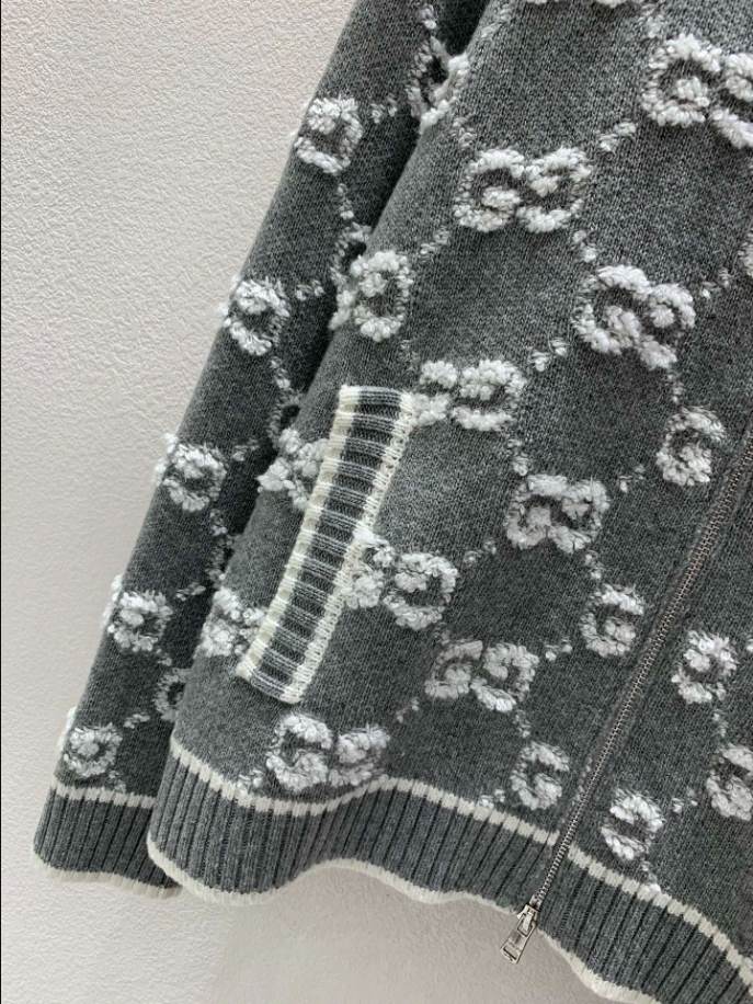 GUCCI Bouclé Stitch Jacquard Knitwear - GCK052